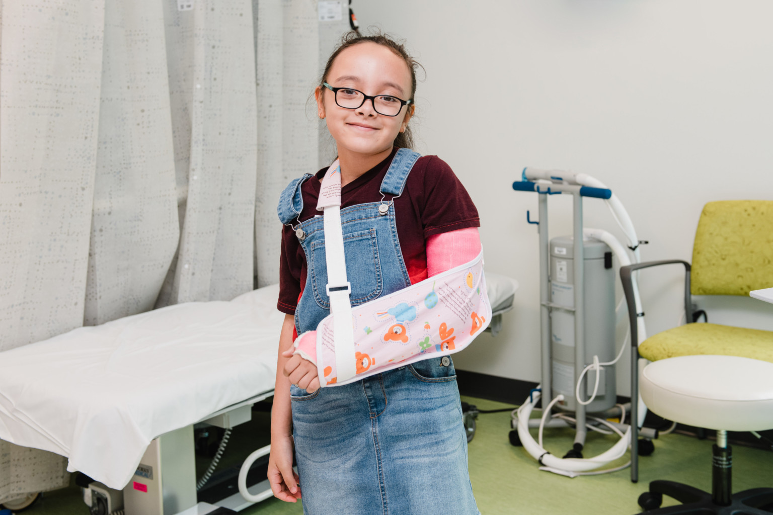 Girl in a full arm cast